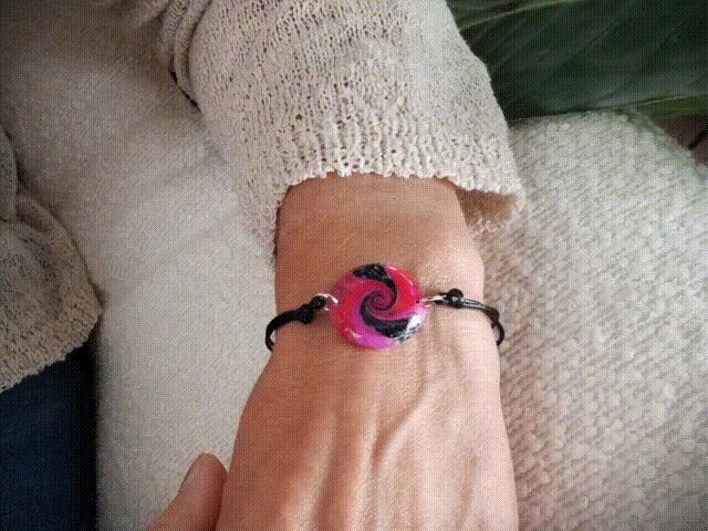 grok-video-abb524ce-853b-4627-9a69-80b859142eca gif